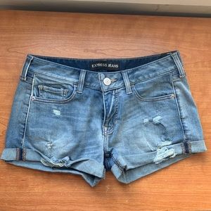 Express Jeans Low Rise Shorts NWT